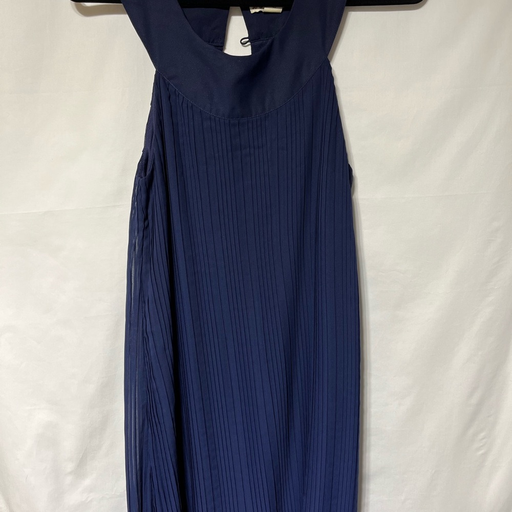 Forever 21‎ Navy Blue Pleated Midi Dress